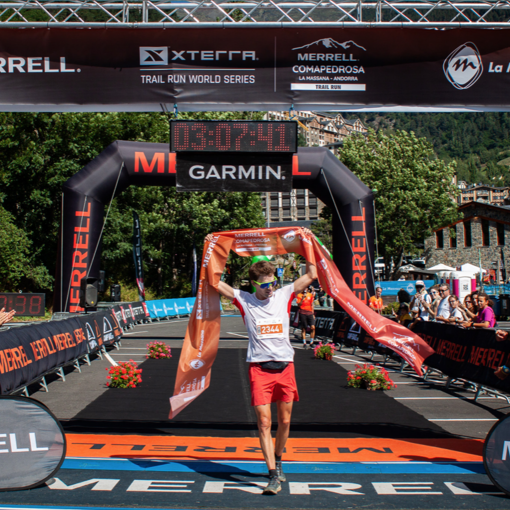Jordi Alís i Natàlia González guanyen la Skyrace Comapedrosa dins el Merrell Mountain Festival