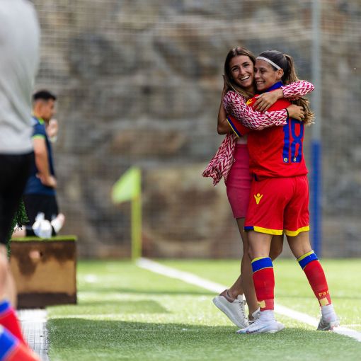 L'ENFAF goleja al Sants i és colíder de Primera Catalana