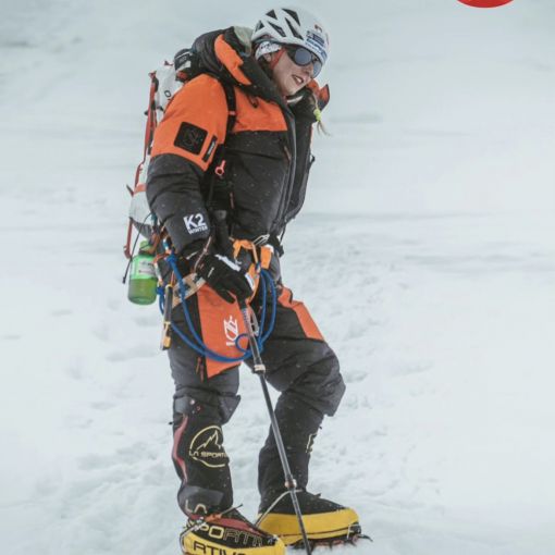 Stefi Troguet ha d'aparcar l'ascens a l'Everest