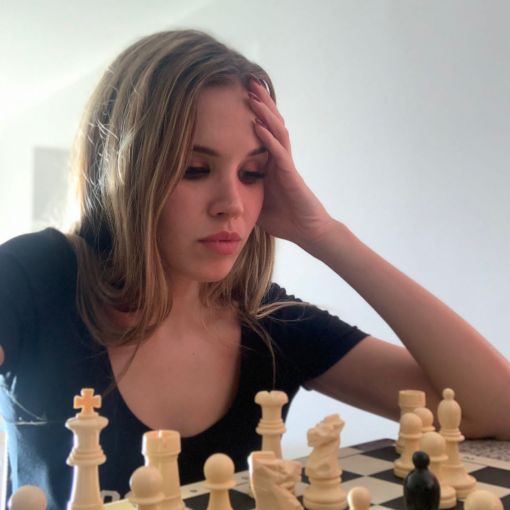 Júlia Muratet acaba 64 del món al Queen's Chess