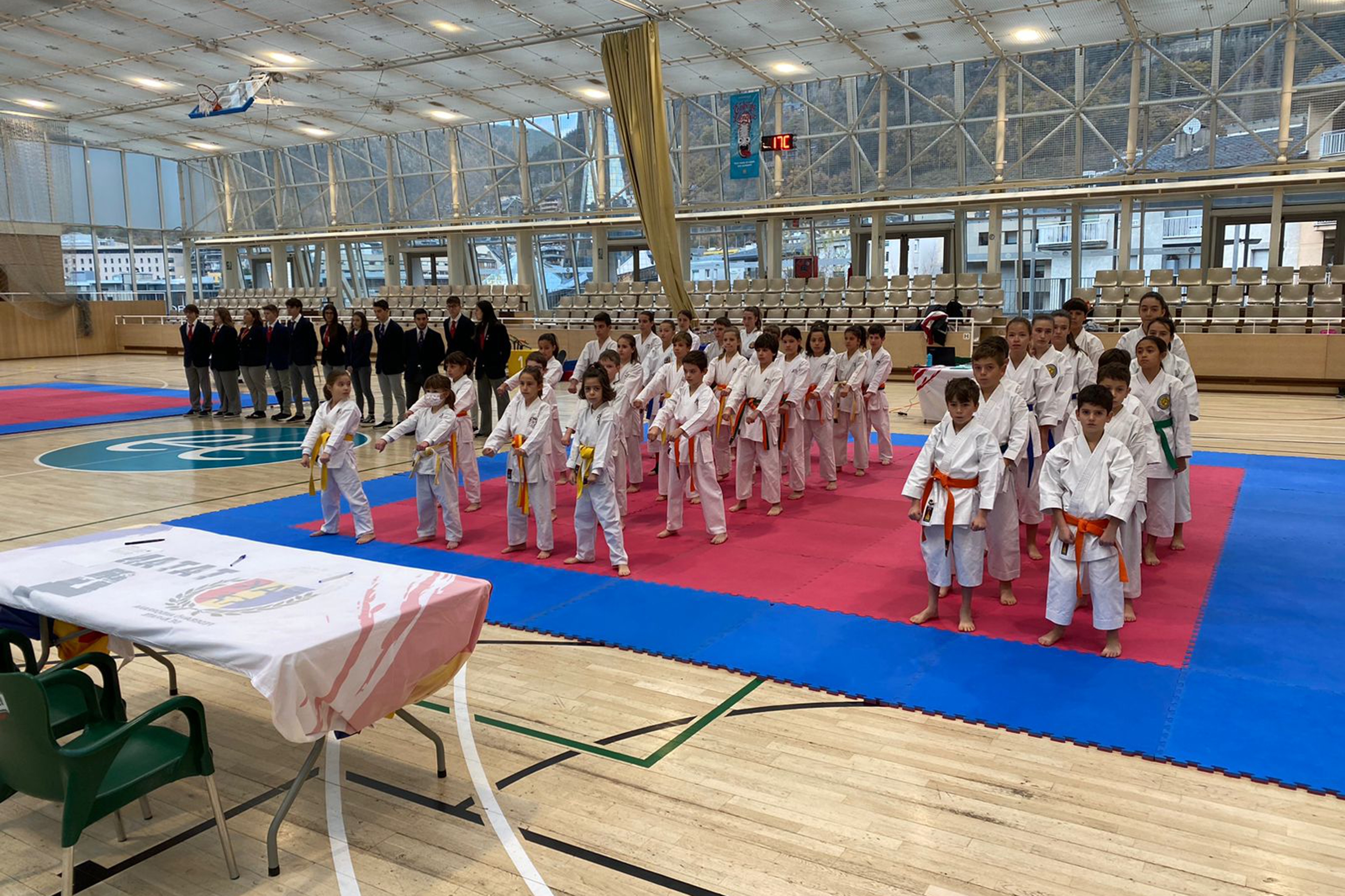 /tmp/161750_karate.jpg