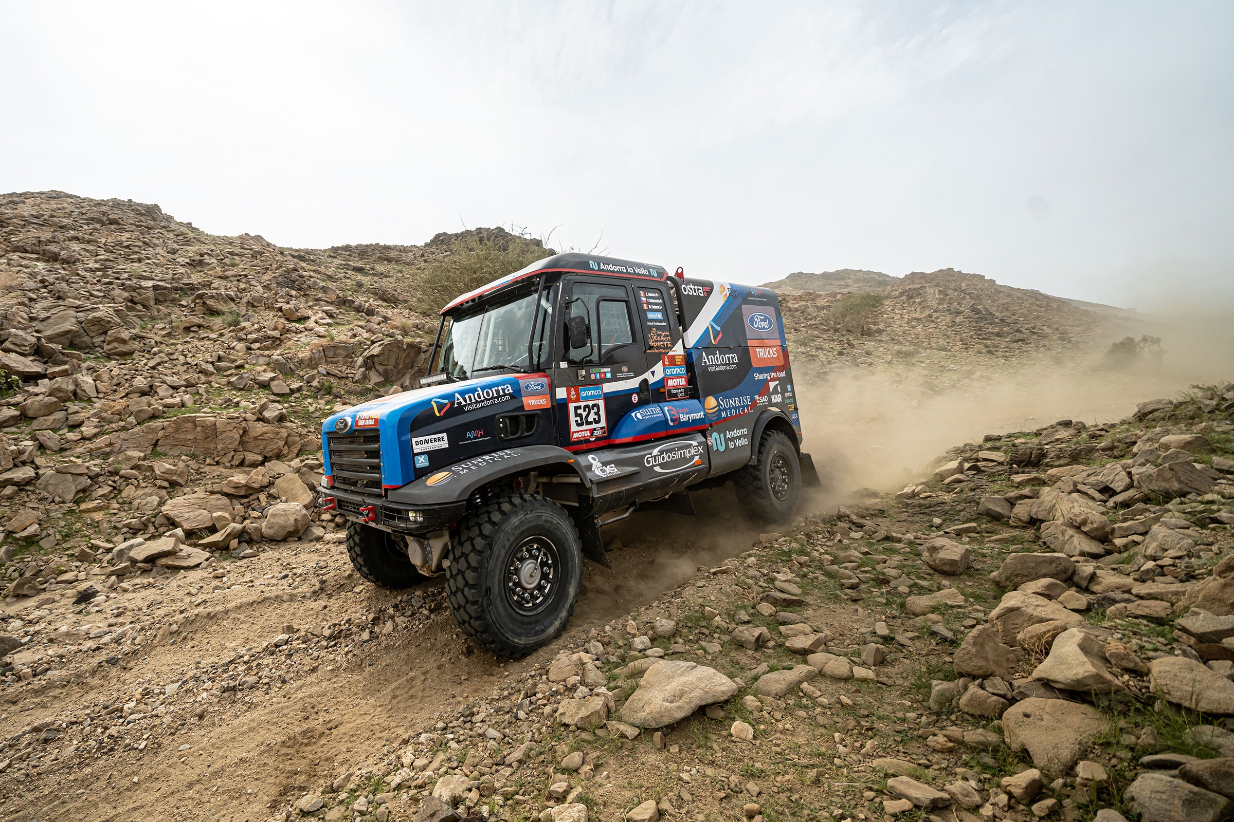 /tmp/162034_01Stage1DKR23IN-303094.jpg