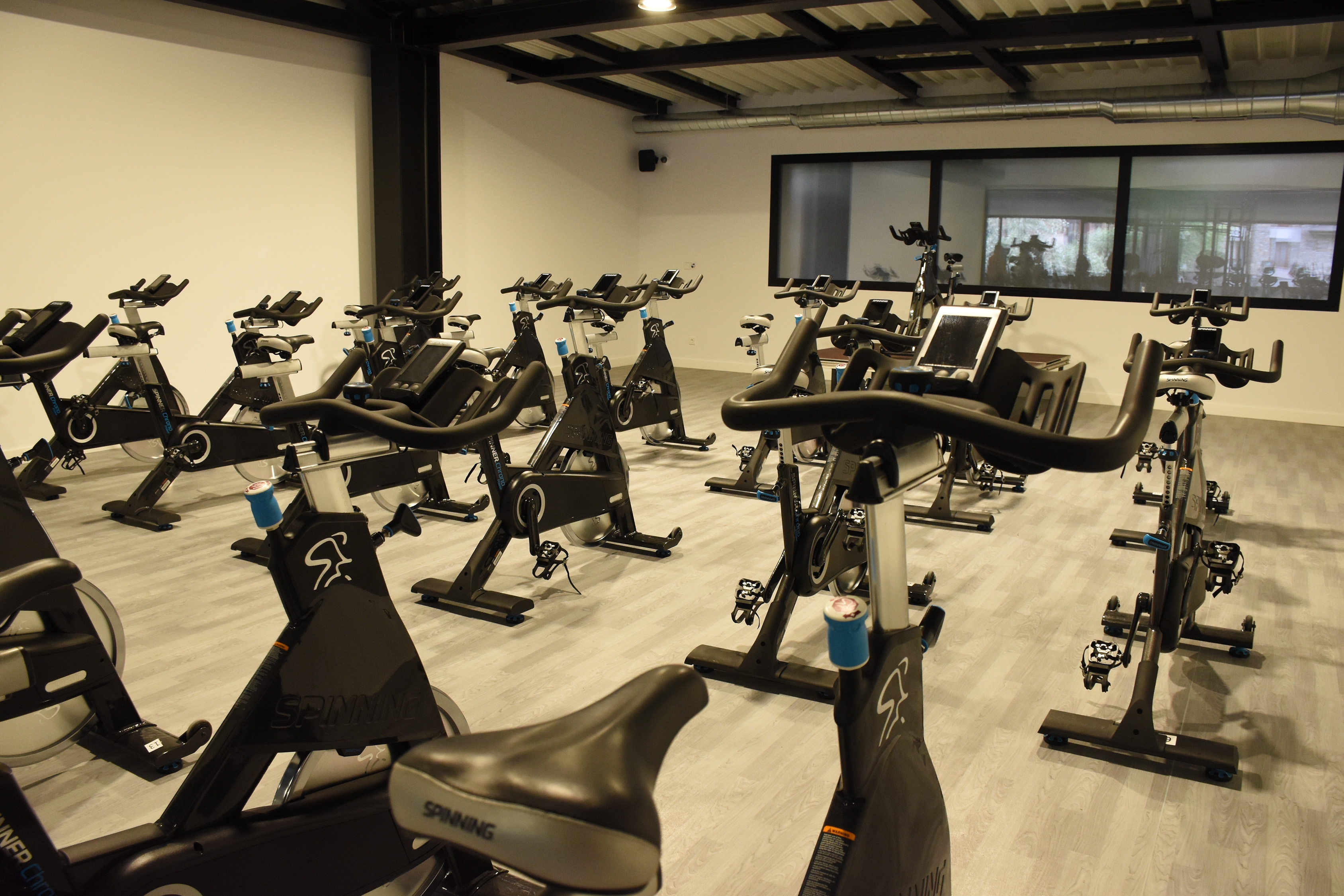 /tmp/164321_gym6.jpg