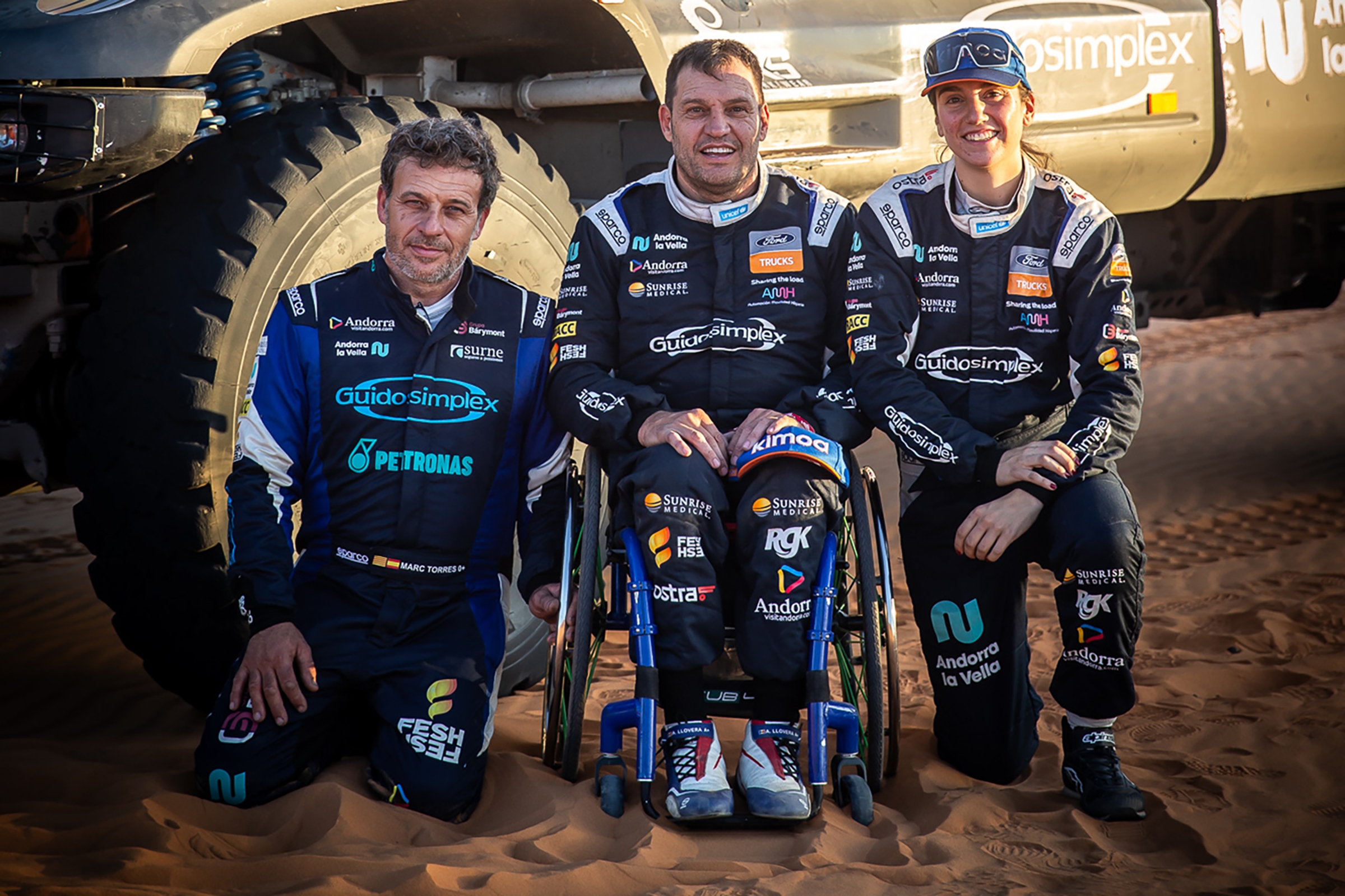/tmp/167426_619LloDakar2002.jpg