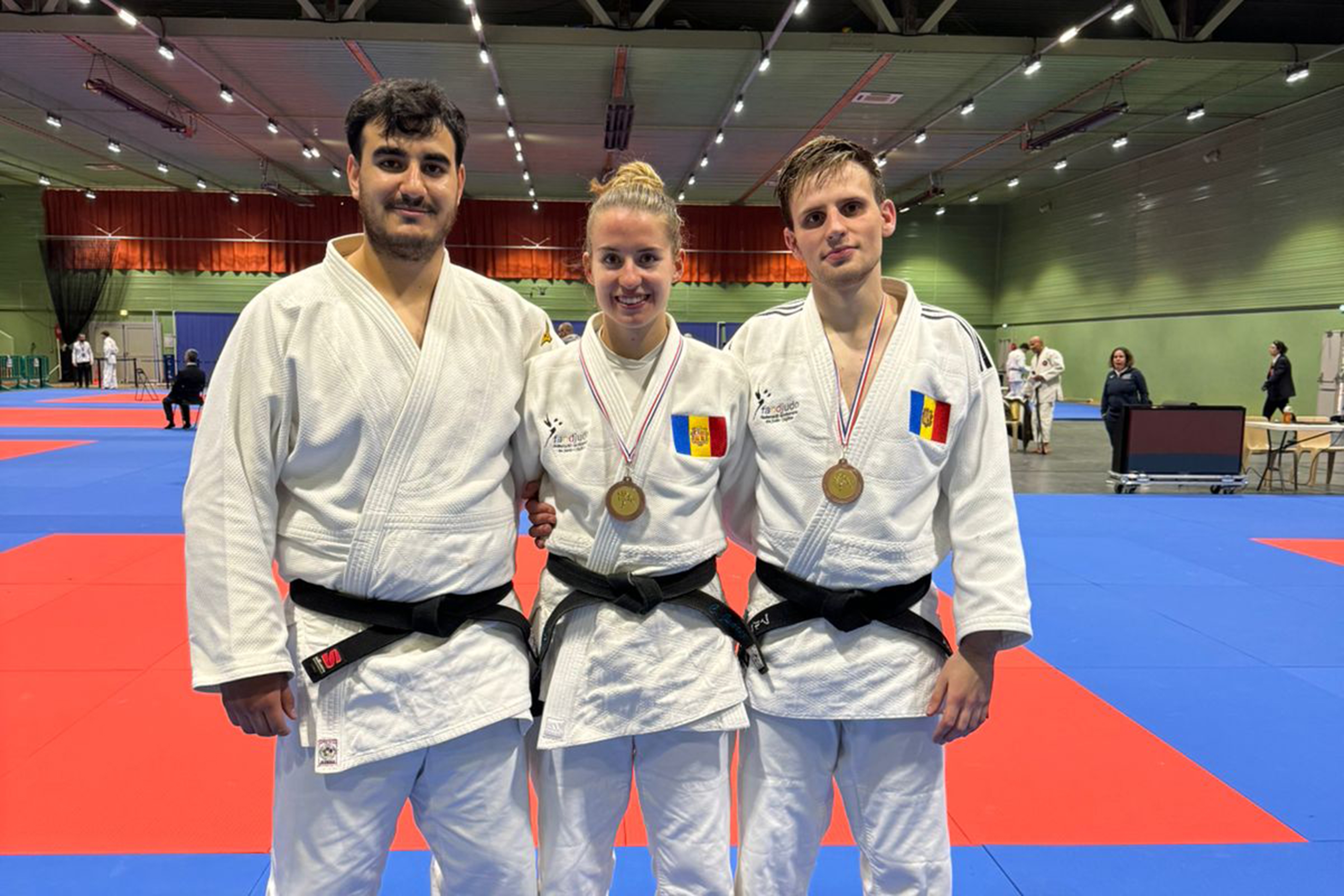 /tmp/169378_judo.jpg