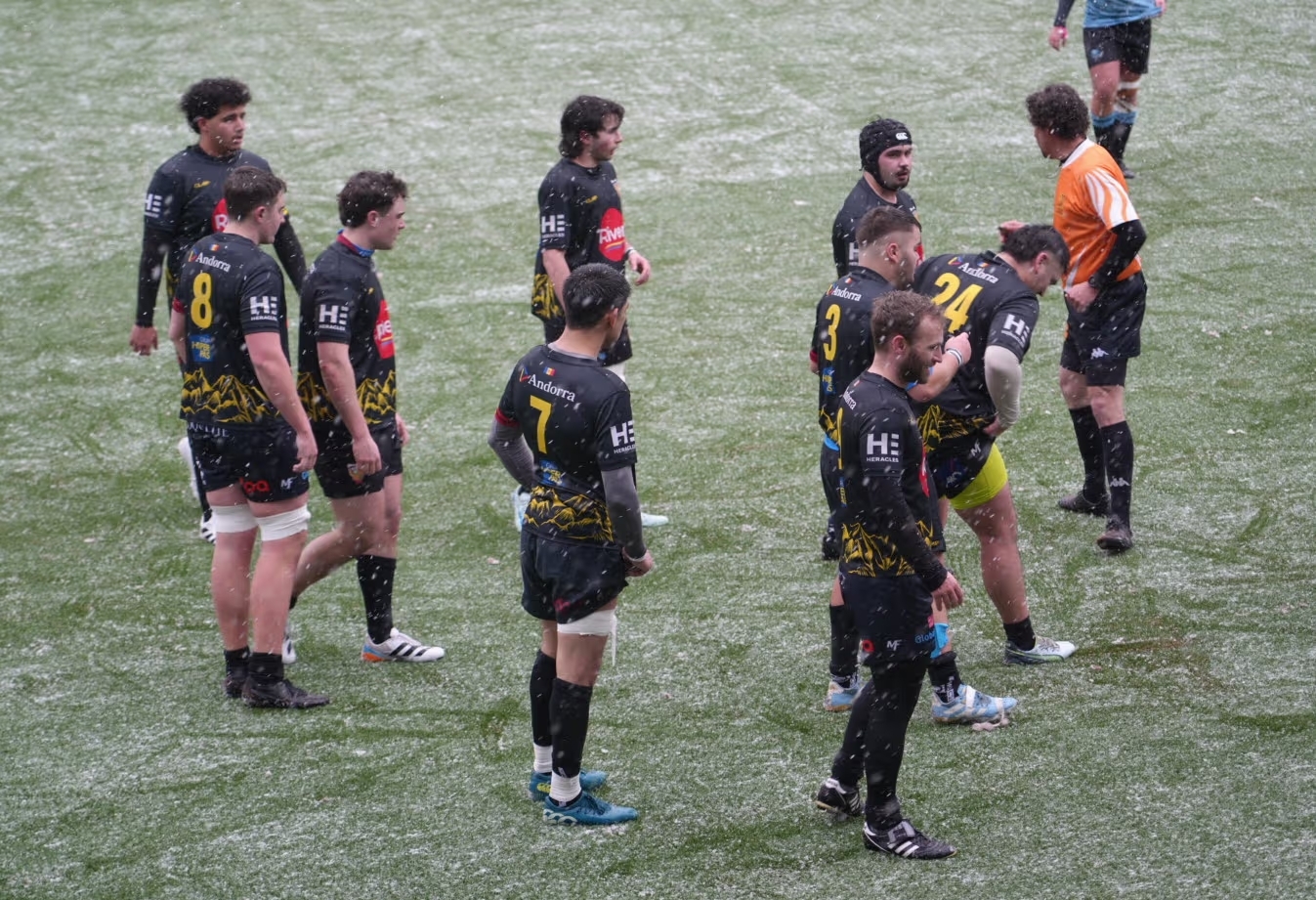 /tmp/179624_cap-de-setmana-de-rugby-victoria-del-senior-masculi-b-i-intensitat-en-totes-les-categories-del-vpc-a.jpg